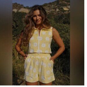 Yllw The Label SET  Oops -A- Daisy Terry Cloth Shorts & Top Sz S